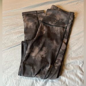 Women’s athletic legging